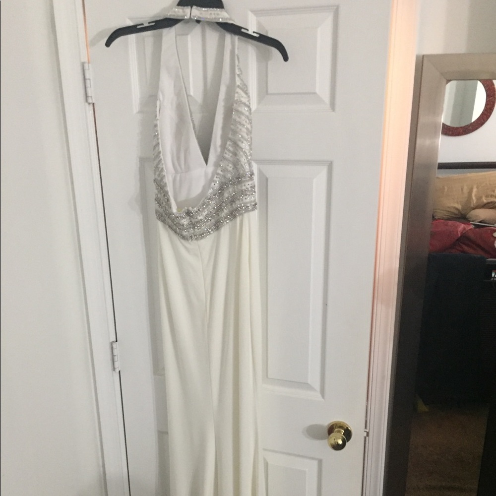 A beautiful halter neck JaszCouture prom dress - Picture 3 of 3